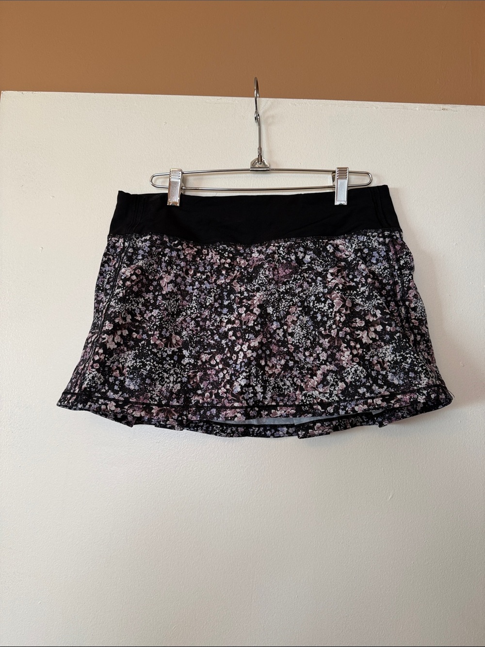 Lululemon Black Floral Active Skort with Pink Accents